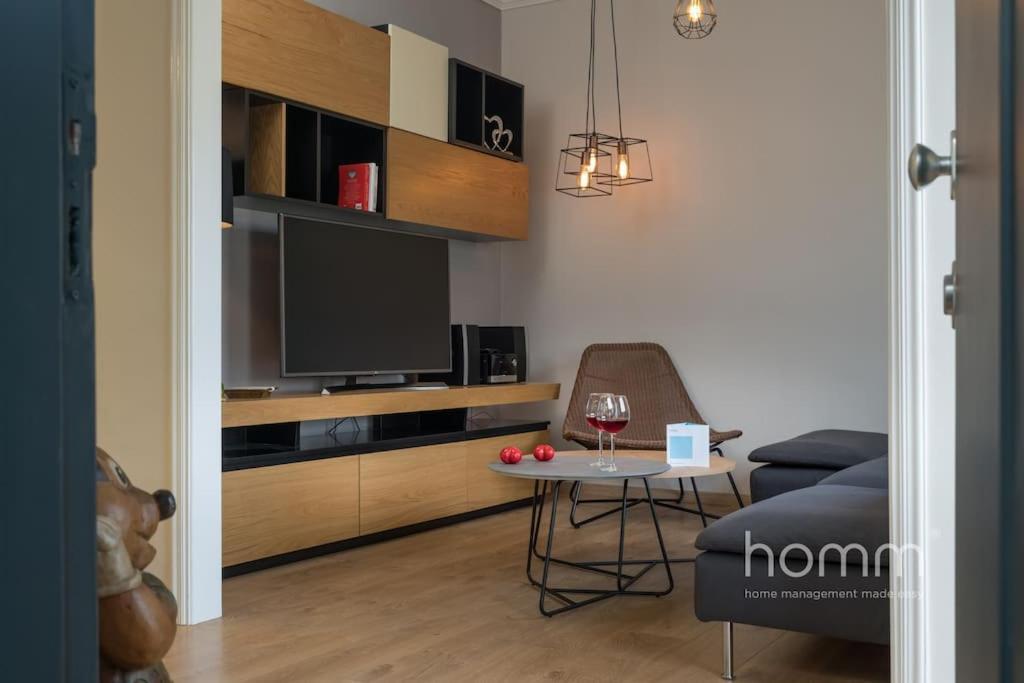 Renovated Homm Apartment In Lycabettus, Pitanis Str Athen Eksteriør billede